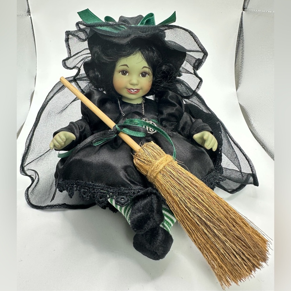 Wizard of Oz Tiny Tot Wicked Witch Doll – Numbered & Signed Marie Osmond